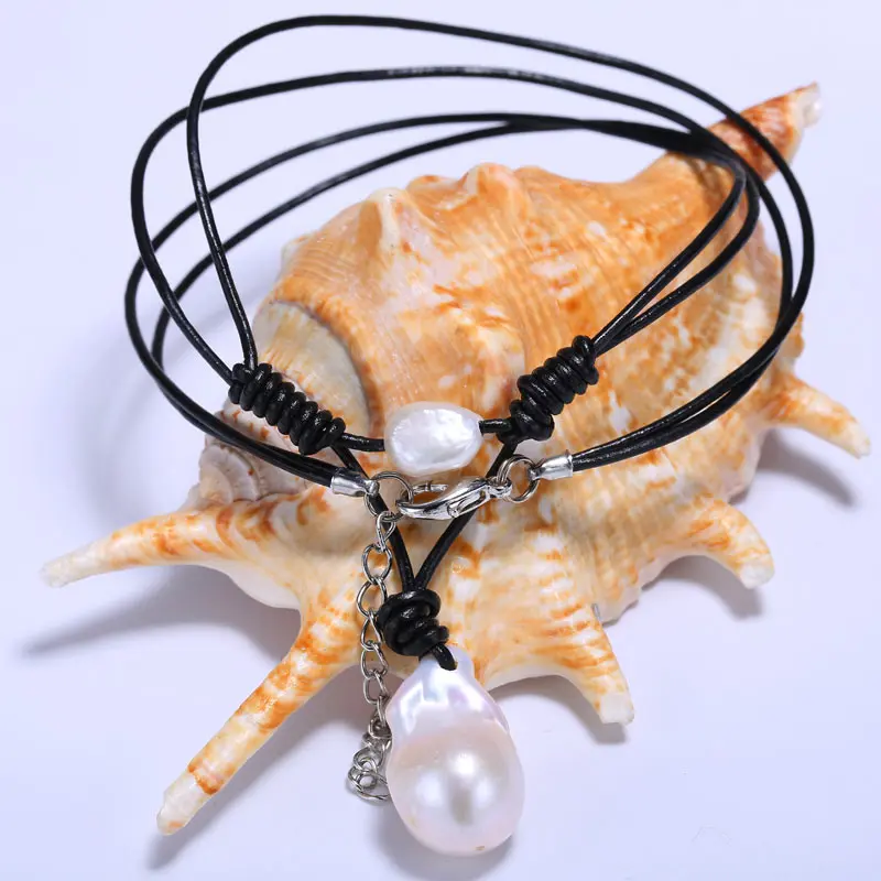 Baroque Necklace 9-16 mm Leather Cord Individual Character is tie-in, Recreational Style