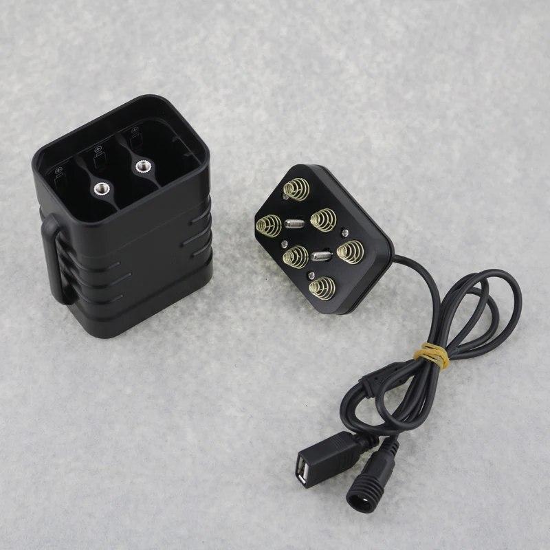

DIY Rechargeable 18650 Battery Pack Case USB Output 5V For Mobile Phone & DC Output 8.4V For Bike Lights ( Not include Battery )