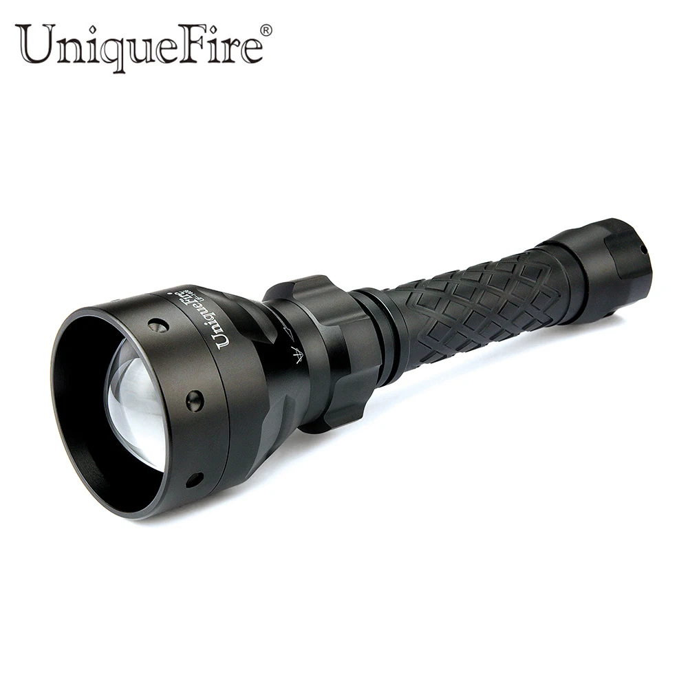 

Uniquefire 1406 Black XRE White / Red / Green LED Zoomable 5 Mode Flashlight Lamp Torch For 18650 Battery Free Ship