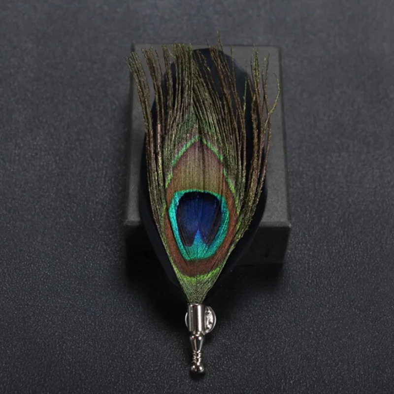 

1PCS Feather Brooch Men Brooch Christmas Pins Decorative Pin Wedding Party Lapel Pin Hijab Pins Christmas Gift BADGES Party