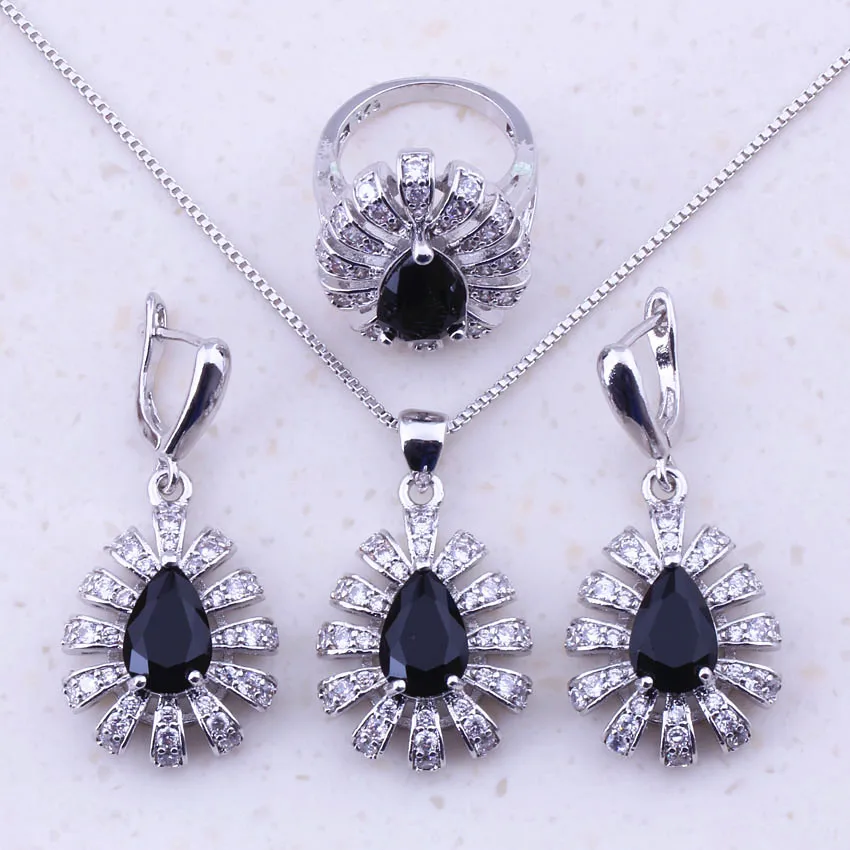 Plata esterlina 925 Muy Oscuro Púrpura CZ Cristal Corazón Collar y pendiente conjunto