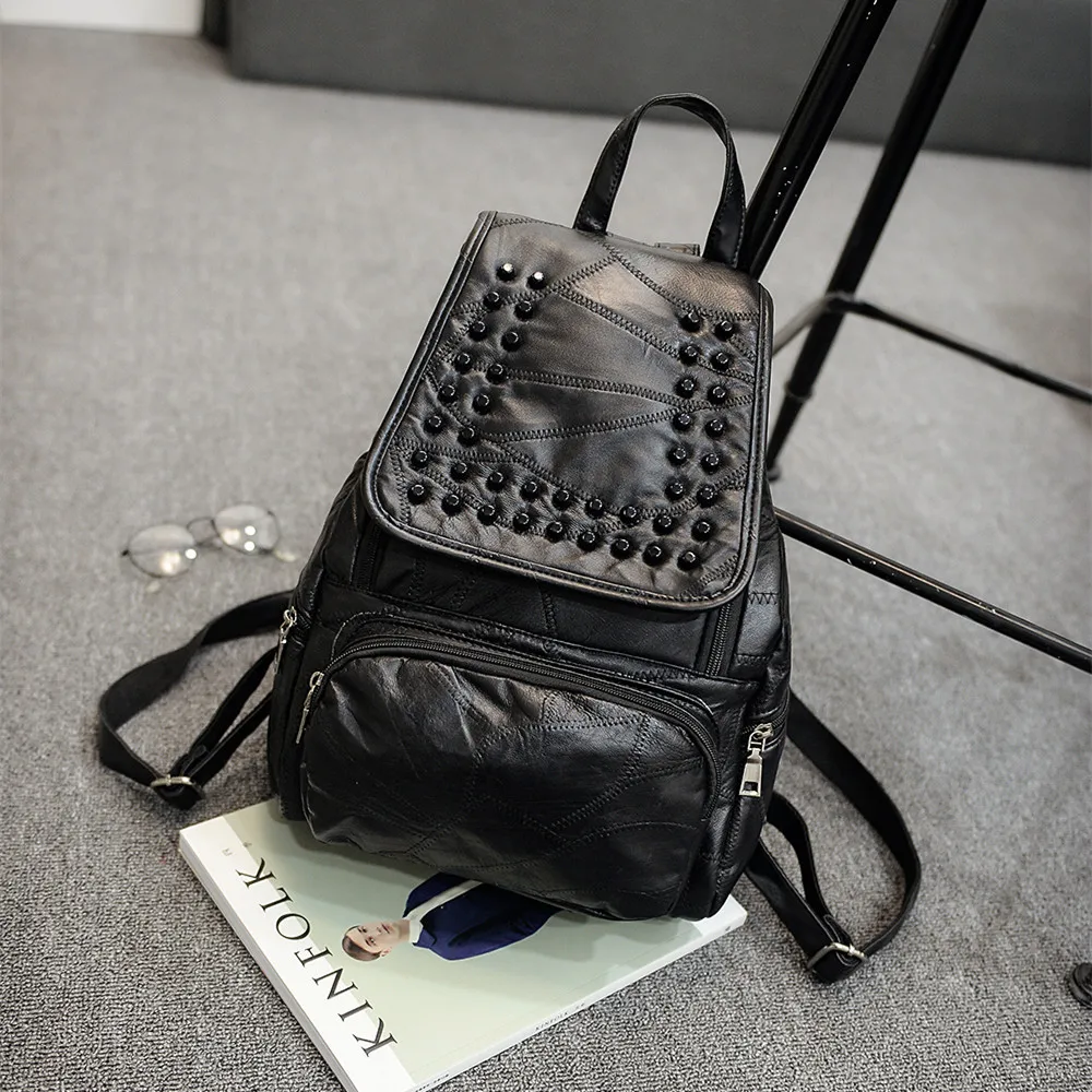 

2017 Preppy Style Genuine Leather Women Backpacks Fashion Rivet Backpacks Casual Travel Women School Bag large capacity Backpack