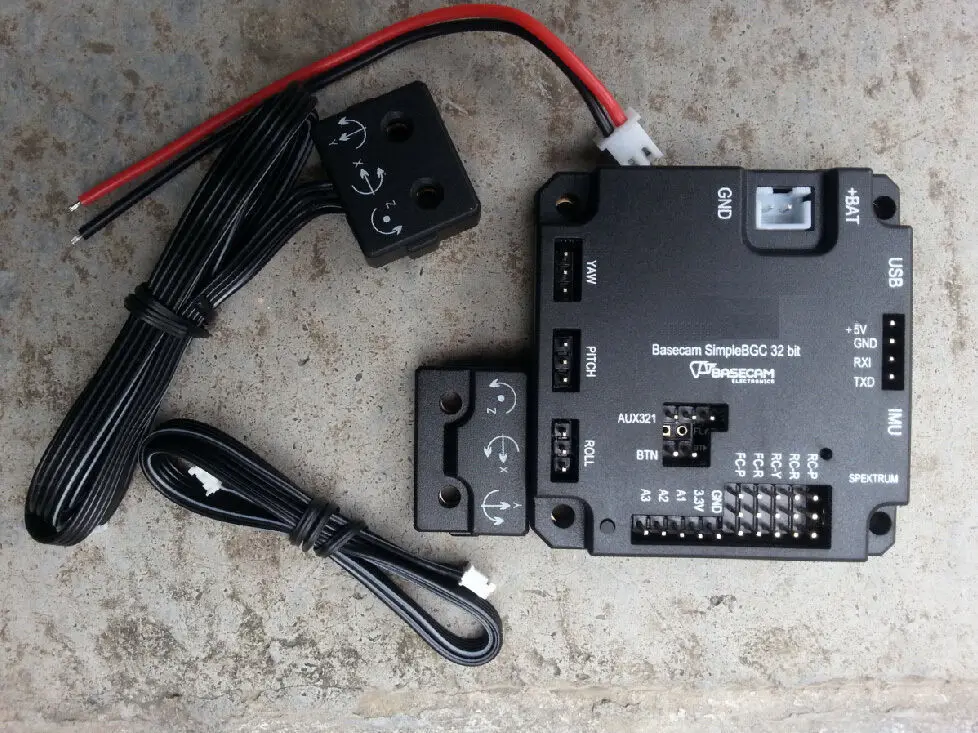 

BaseCam SimpleBGC 32bit 3axis Brushless Gimbal Controller w/ 2 IMU Protect Case free shipping
