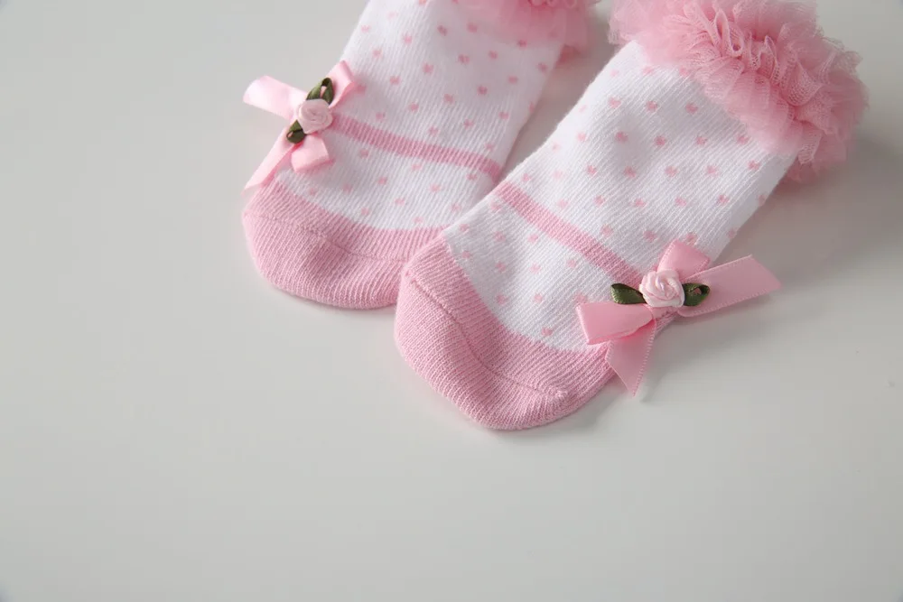 Mery/носки для малышей розовые кружевные носки с цветочным узором для новорожденных девочек, праздничные подарки на день рождения, модная одежда для маленьких девочек от 0 до 24 месяцев