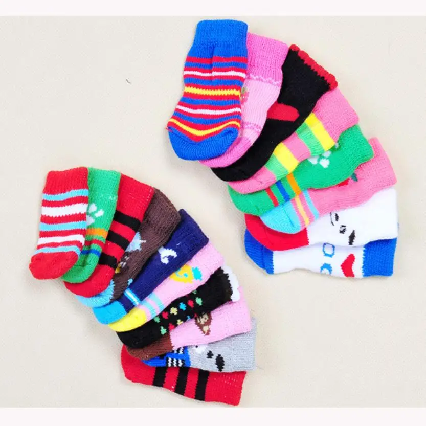 socks with anti skid bottom