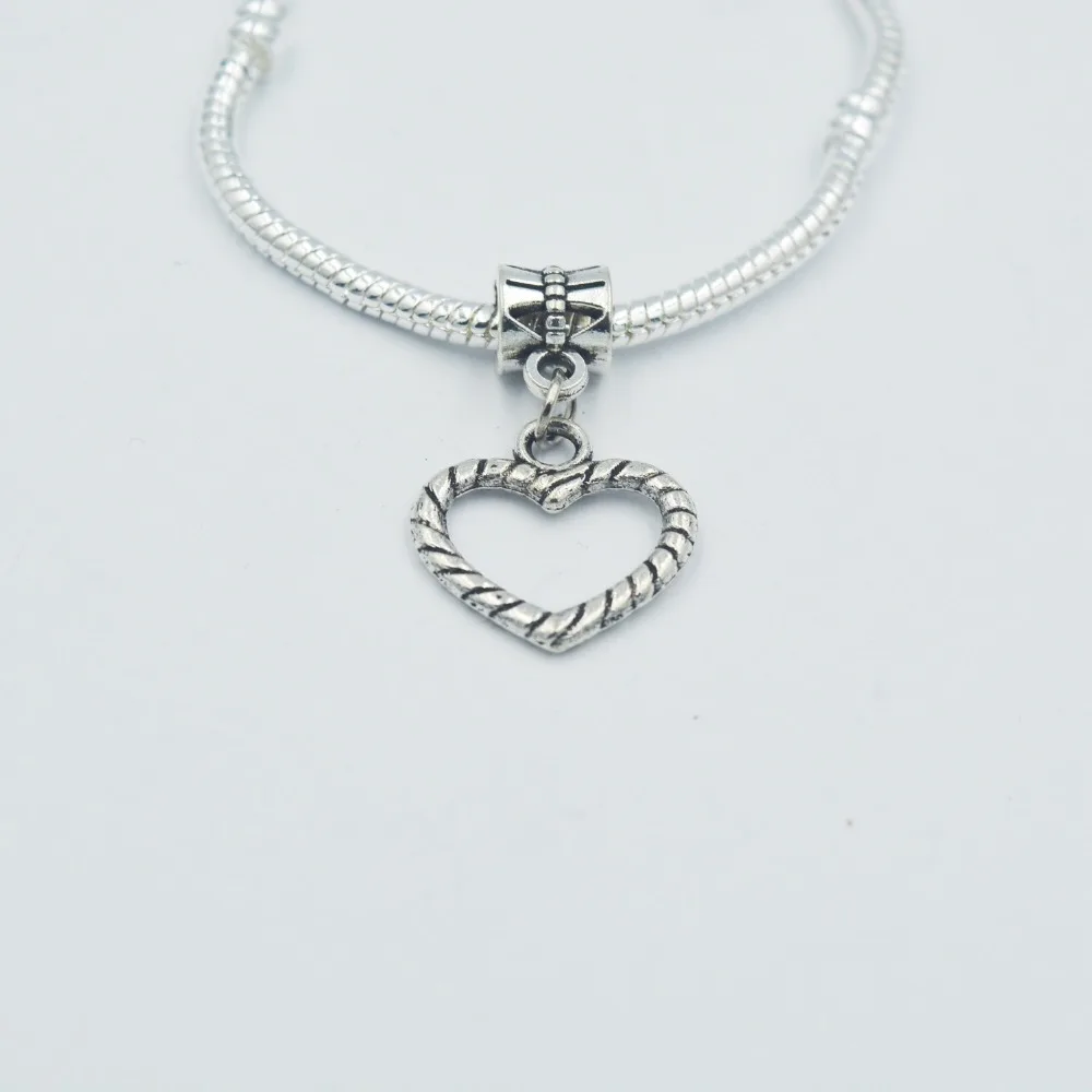 

Hot sell 50pcs wholesale metal Tibet Silver love Pendants Heart Charms fit For pandora style European Bracelets