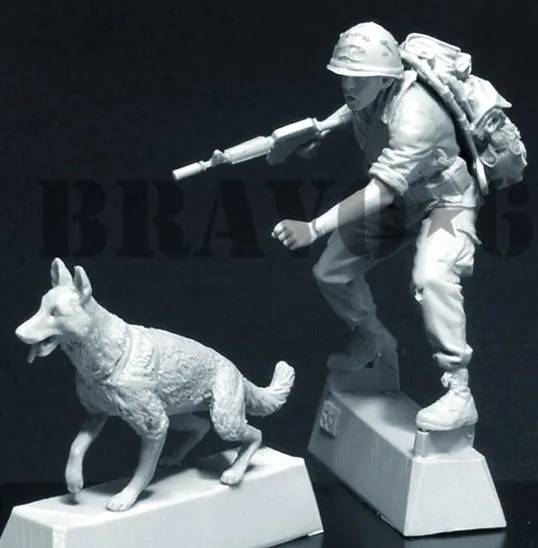 1:35 resin soldiers figures model Vietnam War US soldiers and dog Q35256 