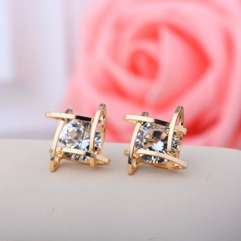 

New Square explosion models zircon earrings fashion crystal earring copper Tic Tac Toe Free Shipping