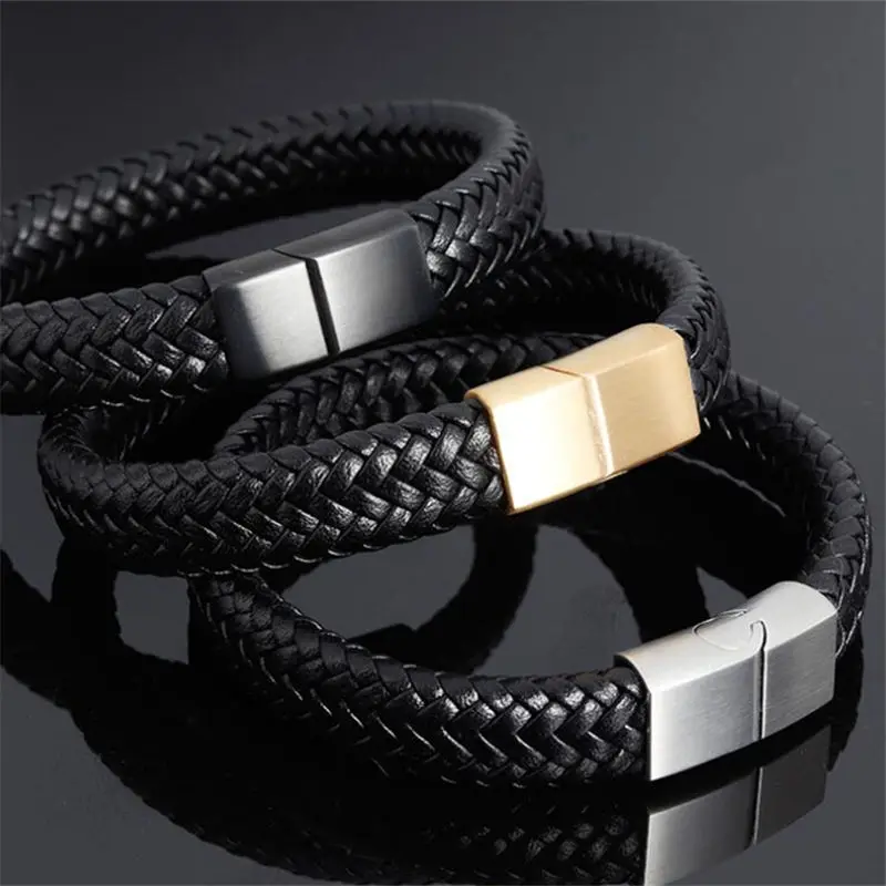 DonDon Mens Leather Necklace Brown with differents Pendants in Black Bag