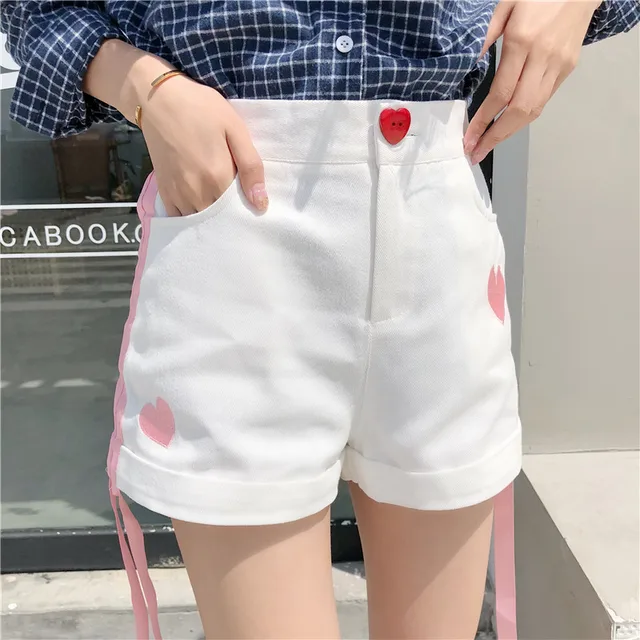 heart booty shorts
