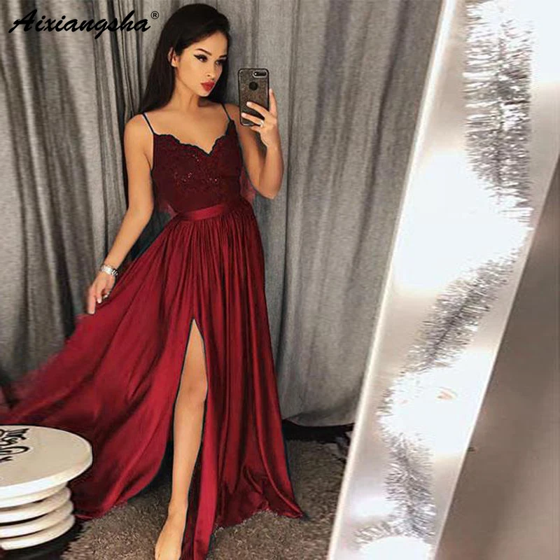 

Latest Fashion Long Evening Gowns 2019 Spaghetti Straps V-Neckline Sleeveless Lace Bodice Prom Dresses With Split