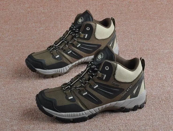 

Men professional outdoor walking shoes male waterproof breathable walking boots DOCKERS trekking traveling shoes MENS sneakers