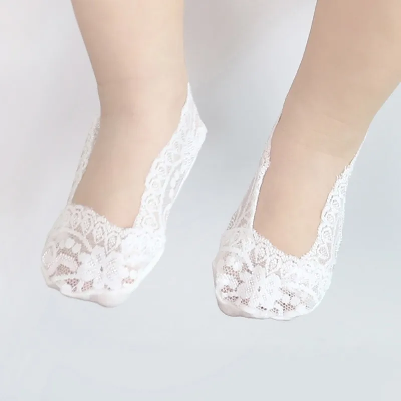 Милые кружевные носки для новорожденных девочек, летние однотонные дышащие мягкие носки с невидимыми кружевами для малышей, 5 цветов