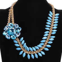 Fashion Golden Chain Olive branch Flower Pink Resin Chunky Bib Pendant Necklace Halloween Fantasy Jewelry Box Offer Options