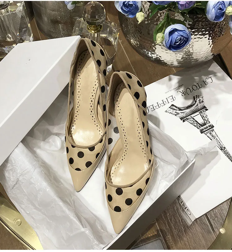 HTB1iitewOOYBuNjSsD4q6zSkFXaO