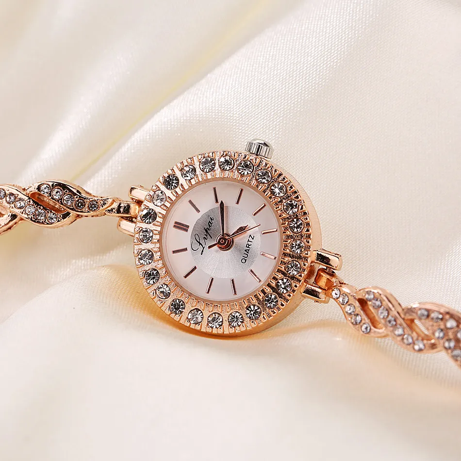 CFF60803406_2016080302015076