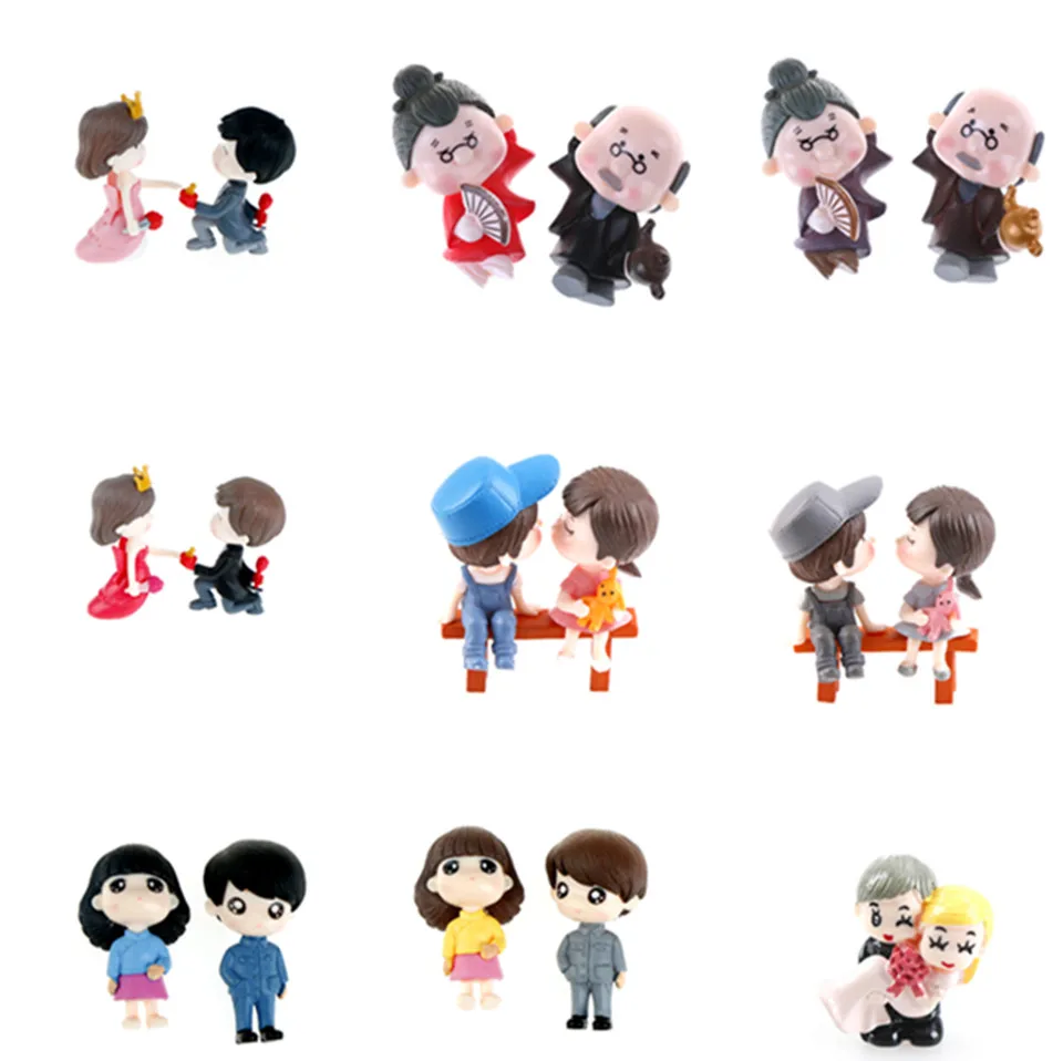 

1/2PCS DIY Sweet Lovers Different Ethnic Couples Figurines Miniatures Home Decoration Fairy Garden Moss Terrariums Resin Crafts