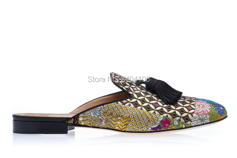 SUPERGLAMOUROUS_LOUIS_NAGASAKI_BLACK_MULES_3