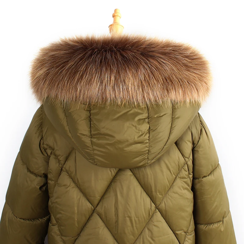 fur collar (42)