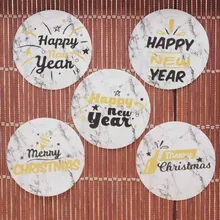 100 шт 3 см смешанный дизайн золотой фольги счастливый год наклейки для подарков этикетка тег белая бумага Мэйбл фон веселые рождественские подарки этикетки