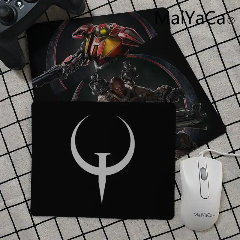 

MaiYaCa Boy Gift Pad Quake Champions Rubber Mouse Durable Desktop Mousepad Soft Rubber Professional Gaming Mouse Pad for cs lol