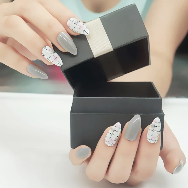 Hot Fashion Beige Stiletto Nails Unhas Artificial Nails Long Fake Nail Art Tips 24pcs/set Gray