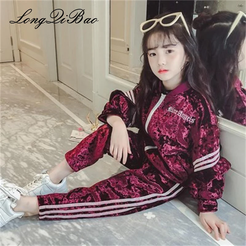 

Baby girl foreign velvet autumn suit 2018 new fashion Korean version of the children's clothing sweater pants two