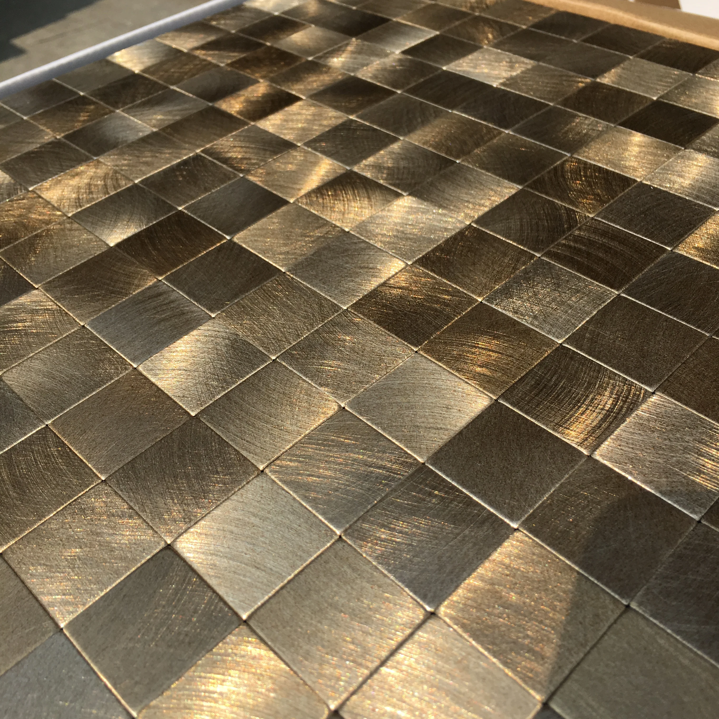 Золотая самоклеящаяся кухонная плитка backsplash алюминиевая LSAP03|tv background|foil tilescrystal