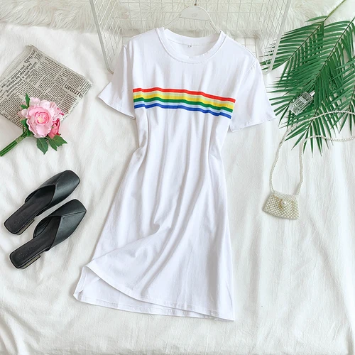 Лето Новинка в Корейском стиле с круглым вырезом футболка с короткими рукавами платье Для женщин свободного покроя в полоску цветов радуги, растягивания тоннелей, Цвет тонкий Vestidos F811 - Цвет: Белый