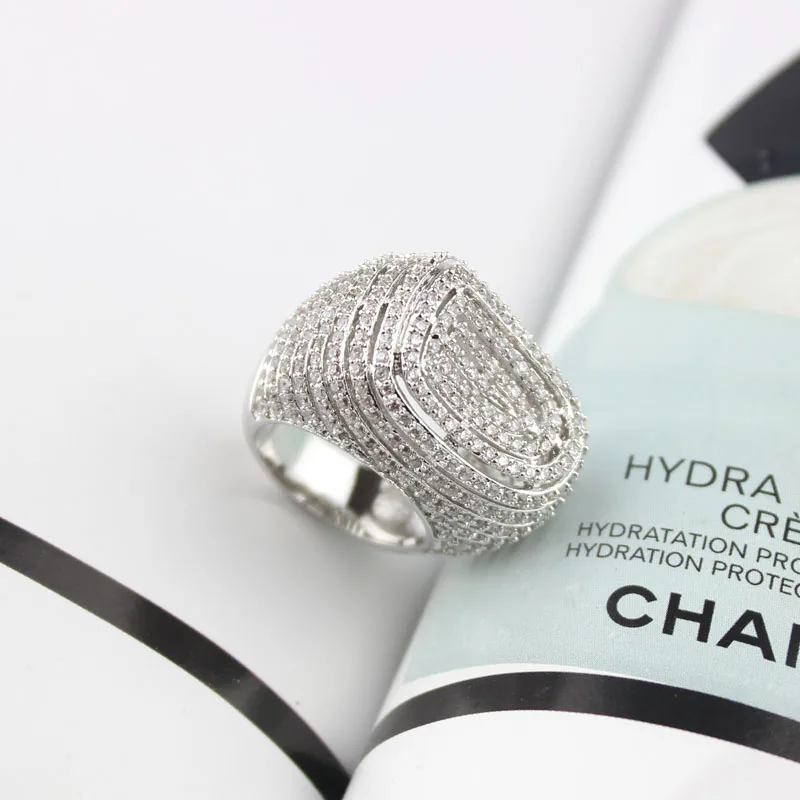 

Free shipping Luxury Woman Rings Prong setting AAA cubic zircon Hollow Out Stripe Design Wedding Ring for party Girl Gift