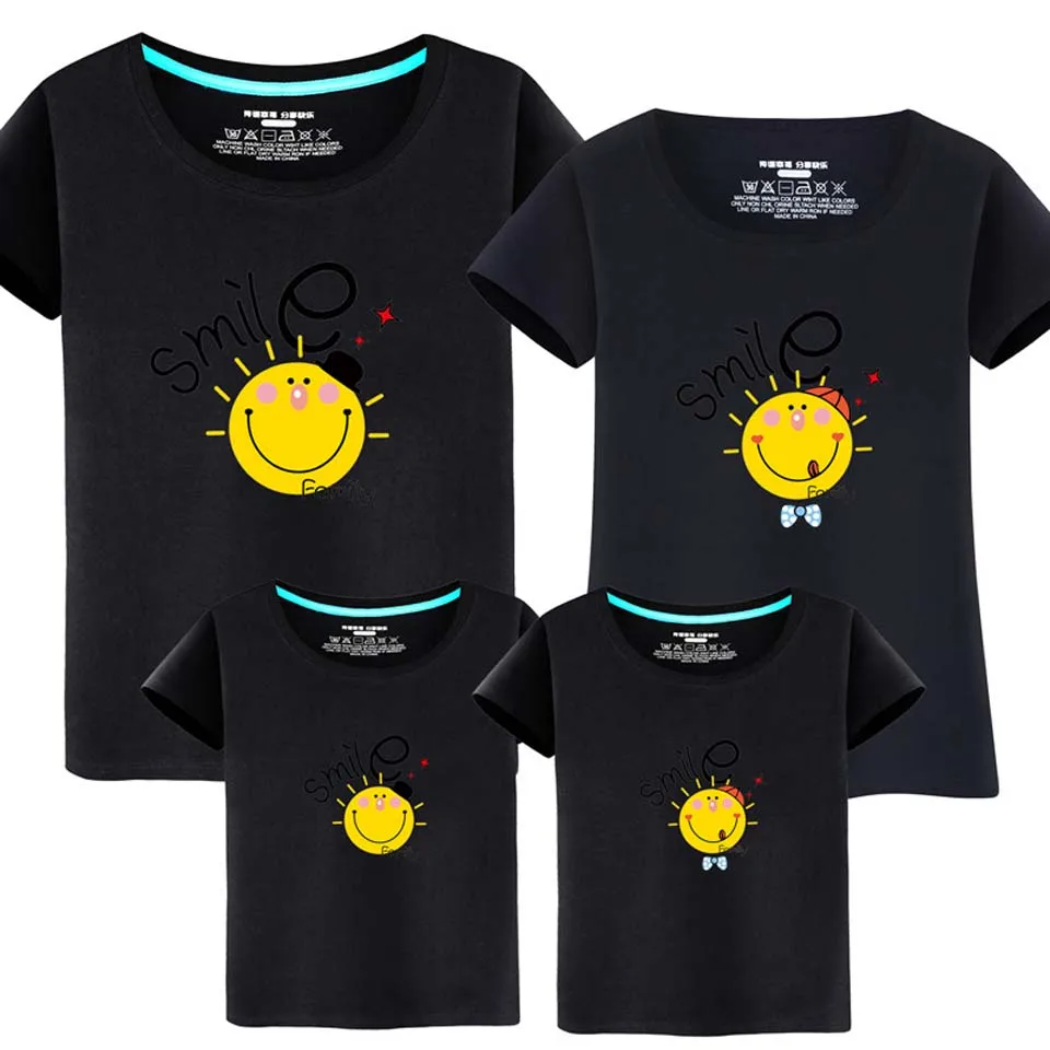 

1 Piece 2018 Summer Style Family Look Cartoon T Shirts Matching Family Clothes 13 Colors Father & Mother & Kids Cartoon Outfits