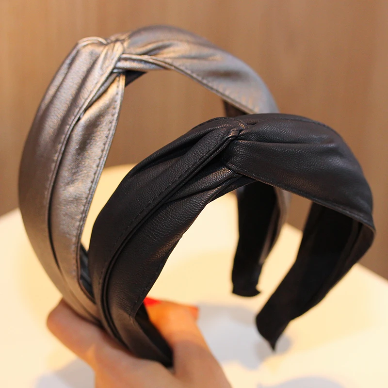 

Handmade PU Leather Girls Hairbands Middle Knotted Headbands Fashion Fur Headband Head Hoop Women Hair Accessories
