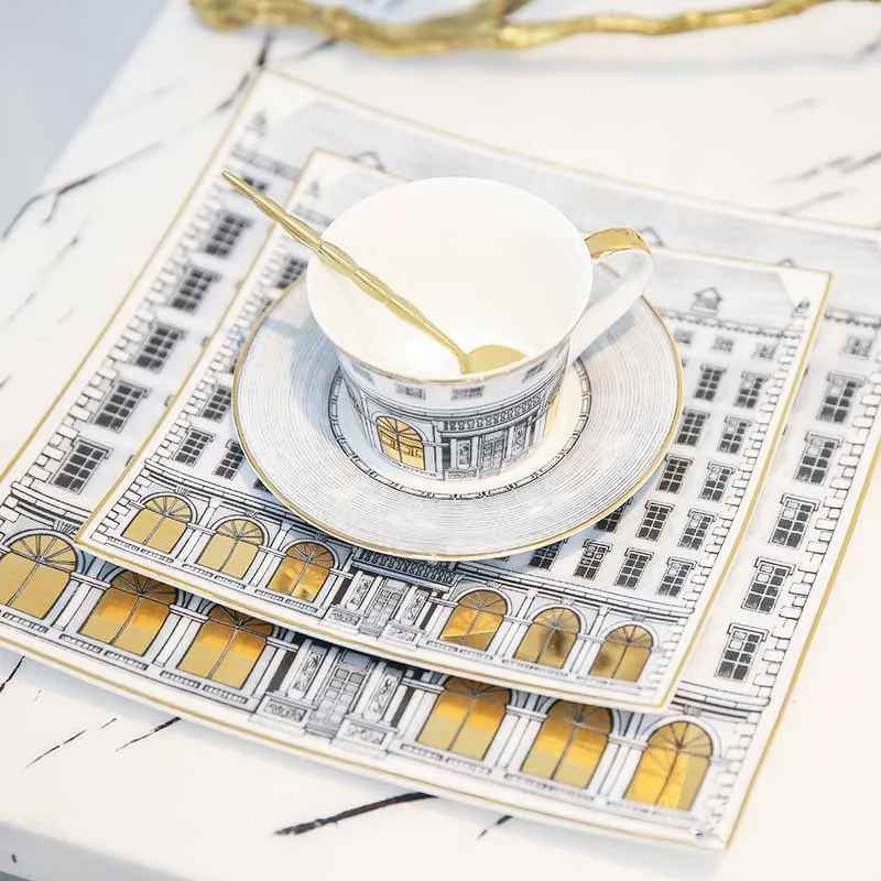 

Bone China Dinnerware Set Luxury Afternoon Tea Set Ceramic Gold Edge Hand-painted Flat Plates Set Dinner Dish Cup And Saucer