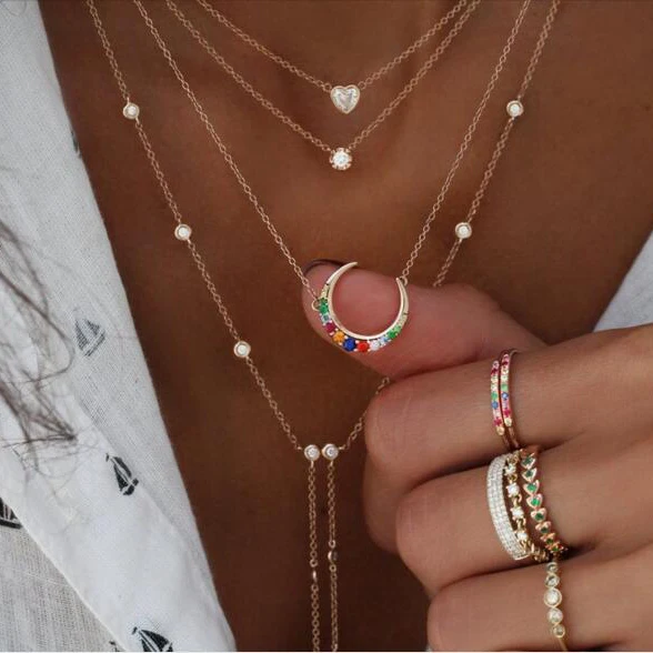 

New Fashion Bohemian Crescent colorful zircon moon Choker Necklace Retro Women's Personality Beaded Crystal Pendant Necklace