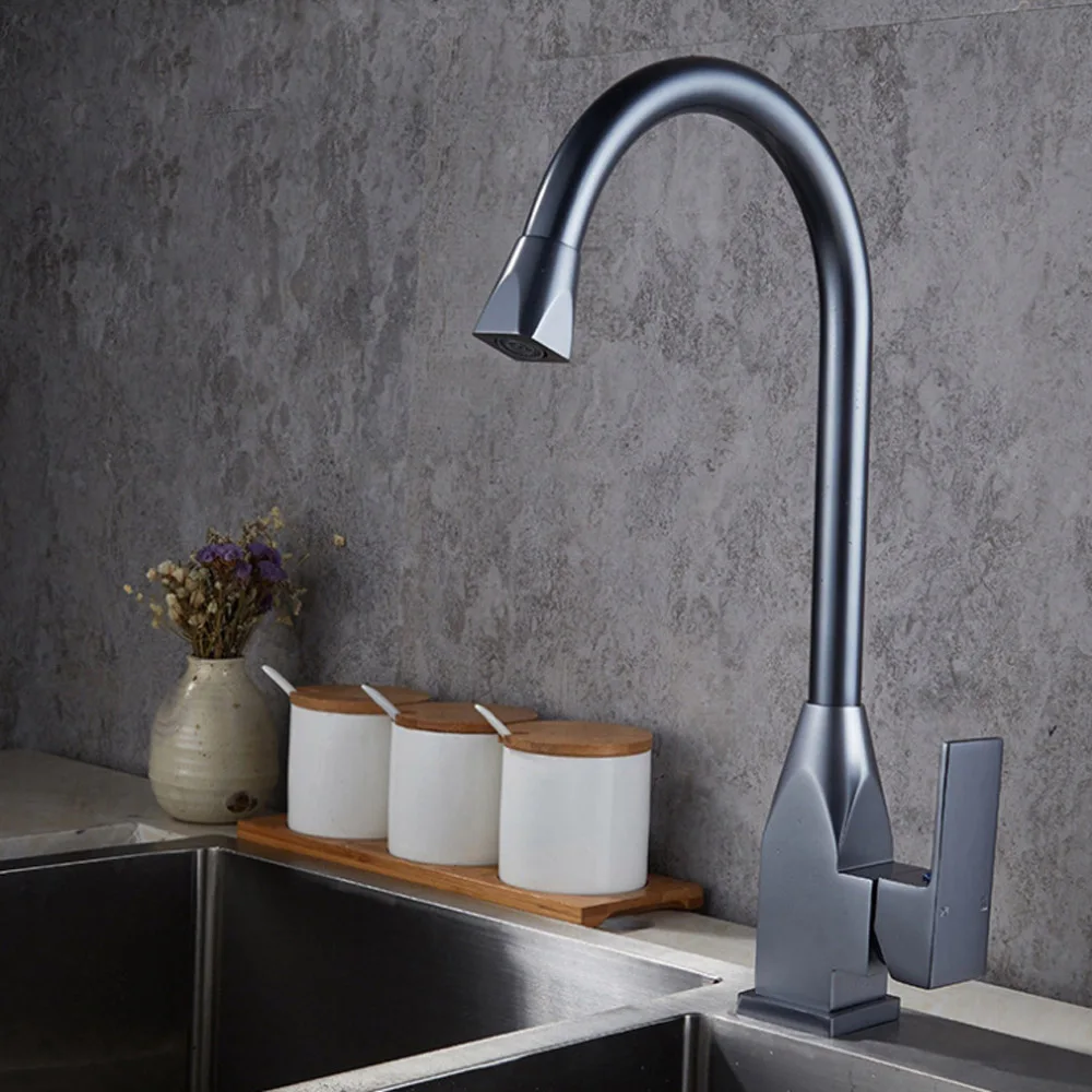 BAOLINLONG New Style Space Aluminum Kitchen Faucets Tap Cozinha Swivel Spout Sink Kitchen Faucet Cold And Hot Water Tap
