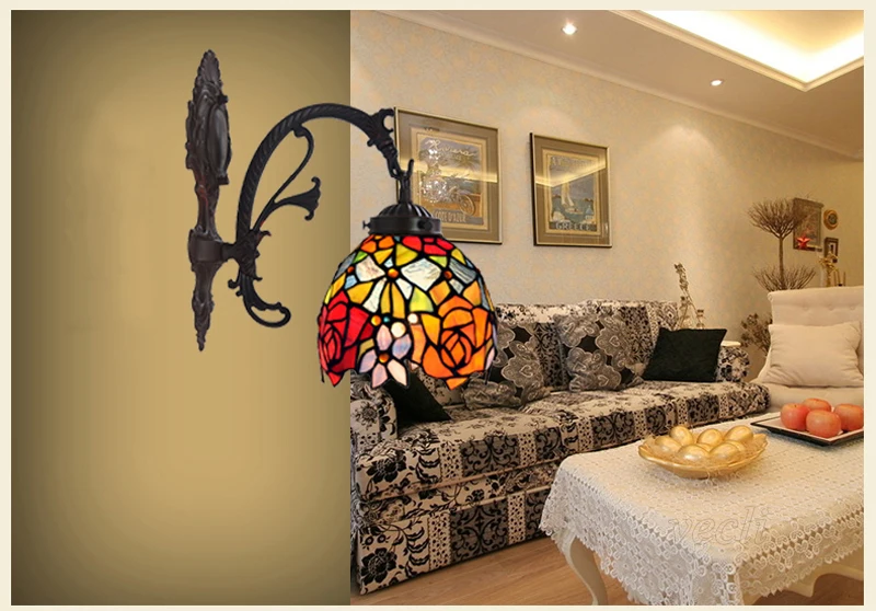 Tiffany wall lamp (16)
