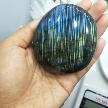 

Labradorite Natural Crystal Stone Massage stone Palm Stone Colours The Goods You Receive Will be The Same As The Picture