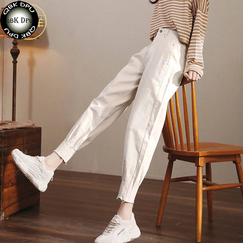 Pantalones vaqueros blancos para mujer de tiro alto Harem Mom Jeans  primavera 2019 nuevo de talla grande negro mujer Jeans pantalones vaqueros  beige negro de talla grande|Pantalones vaqueros| - AliExpress