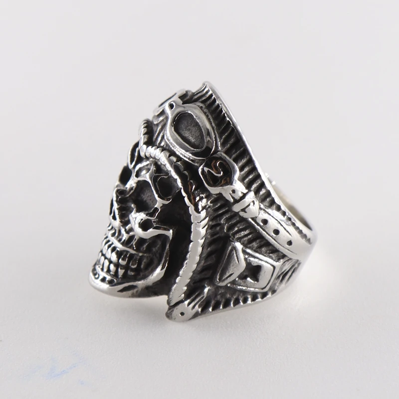 pilot skull rings (5)