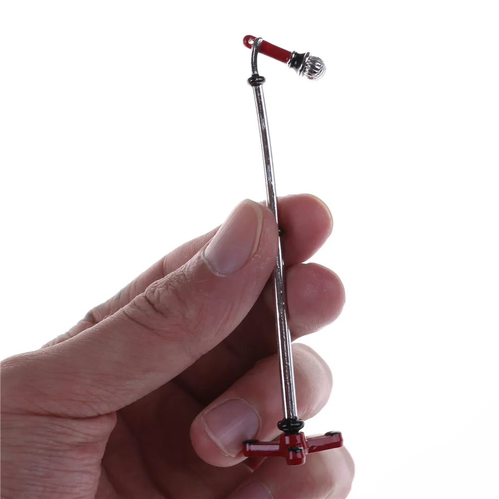 Cute Mini Metal Microphone Model 1:12 Doll House Dollhouse Miniature Furniture Accessories Cute Mini Metal Microphone Model 1:12 Doll House Dollhouse Miniature Furniture Accessories