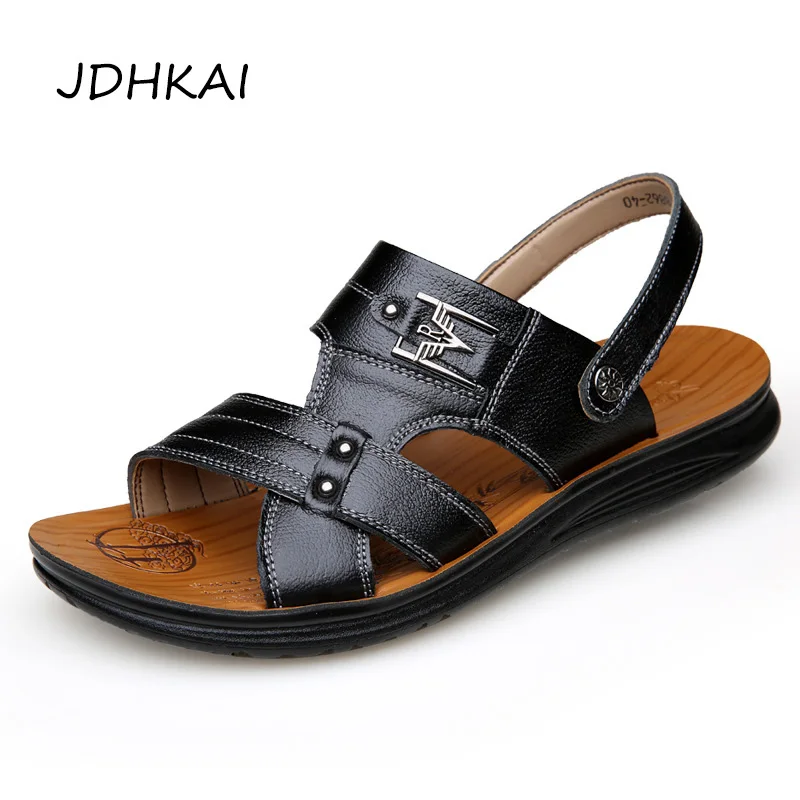

2019 New Leather Sandals Men Summer Fashion Comfortable Cow Leather Mens Sandals Slippers Casual Black Work Mens Shoes Hot Sale