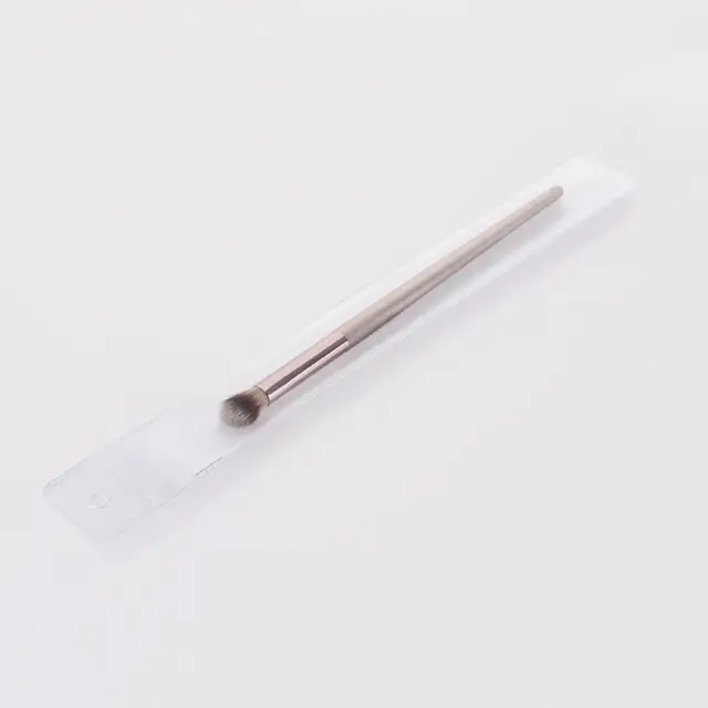 New Womens Fashion Brushes 1PC Wooden Foundation Cosmetic Eyebrow Eyeshadow Brush Makeup Brush Sets Tools Pincel Maquiagem -