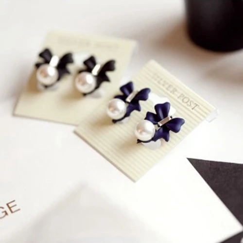 

Hot Sale Fashion Rhinestone Black Blue Spray Paint Small Cute Bowknot Simulated Pearl Exquisite Stud Earrings for Women Jewelry