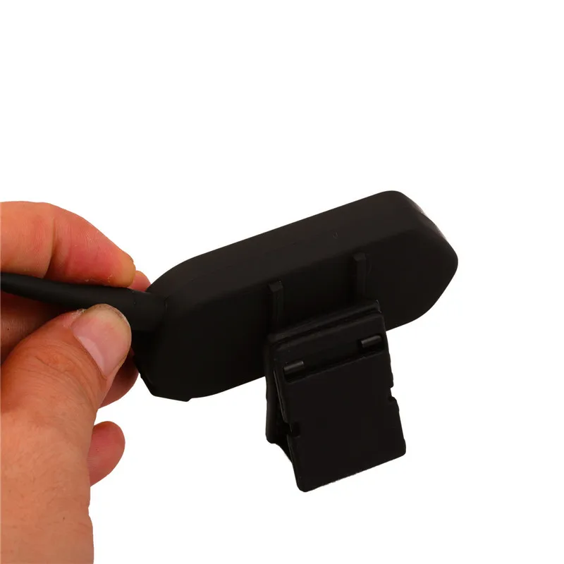R1101D104.jpg