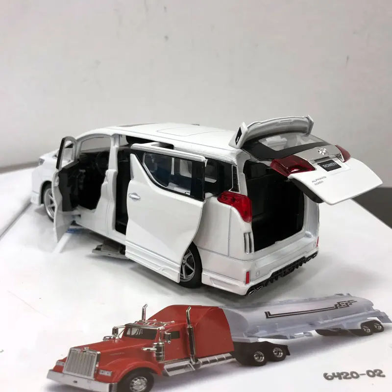 TOYOTA Alphard (23)