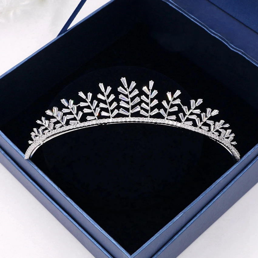 

Gorgeous Wedding Zircon Tiaras and Crown Pageant Crystal Crown Hairband Bridesmaid Head Ornament Headband For Prom