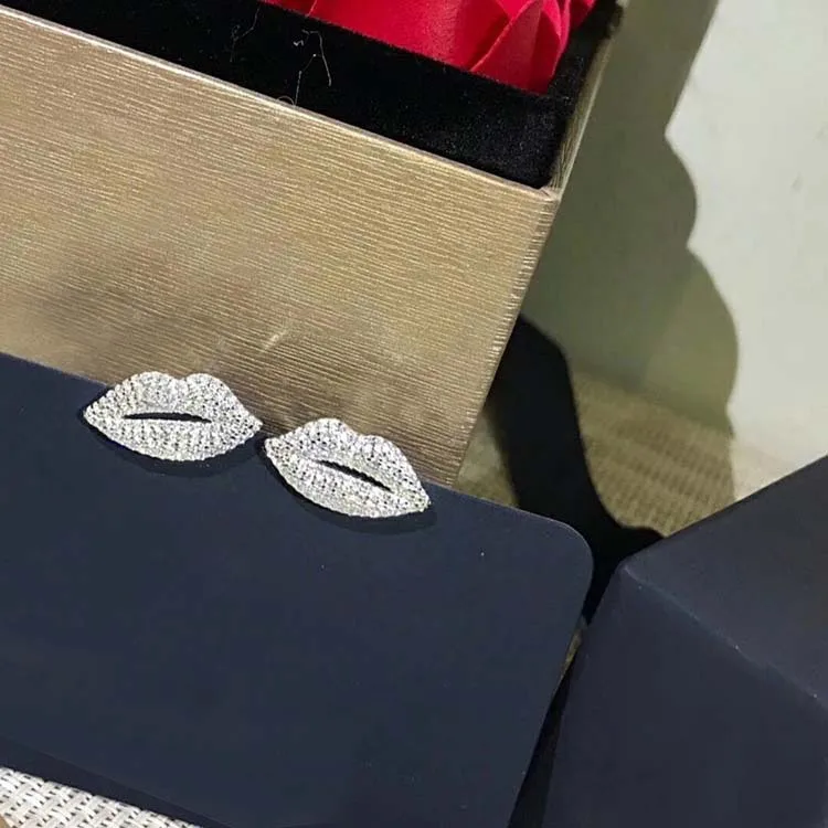 

trendy Round small Hoop Smooth Earrings Simple Style Ears Circle Charm korean Earrings fashion For Women jewelry 2019 wholesale