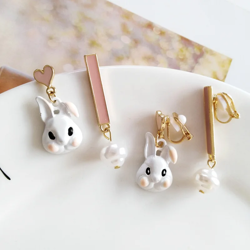 

Japan Kawaii Forest Style 3d Stereo Cute Animal White Rabbit Clip on Earring Pink Heart Clip Earrings No Pierced Ears Hole