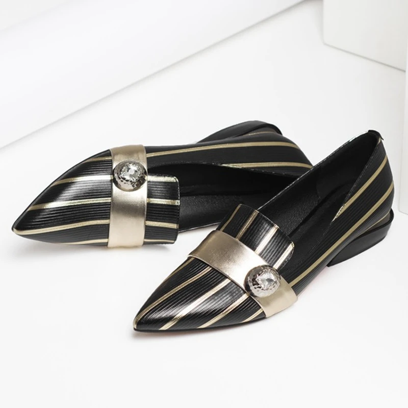 

Fashion Spell Color Stripe Pointy Toe Low Thick Heels 2017 Spring Newest British Style Elegant Size 38 39 Hot Sale Footwear