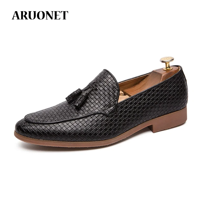 

ARUONET Men Business Woven Pattern Shoes Loafers Pointed Toe Breathable Rubber Sole Flat Wedding Dress Shoes Zapatos Hombre